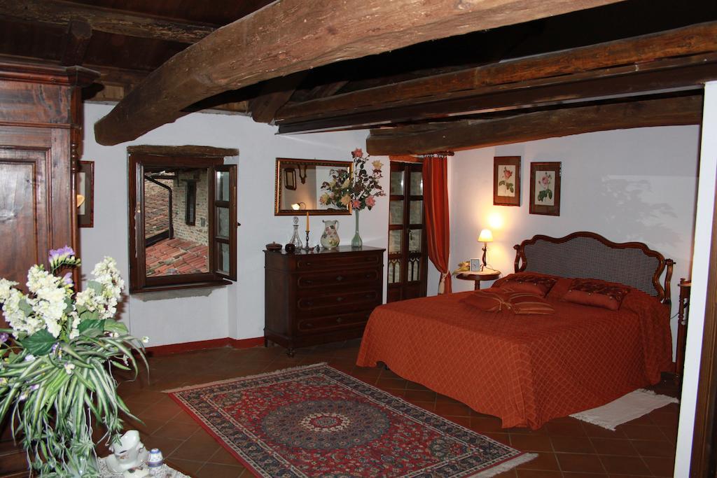 Casa Giuliana Guest House Calosso Room photo